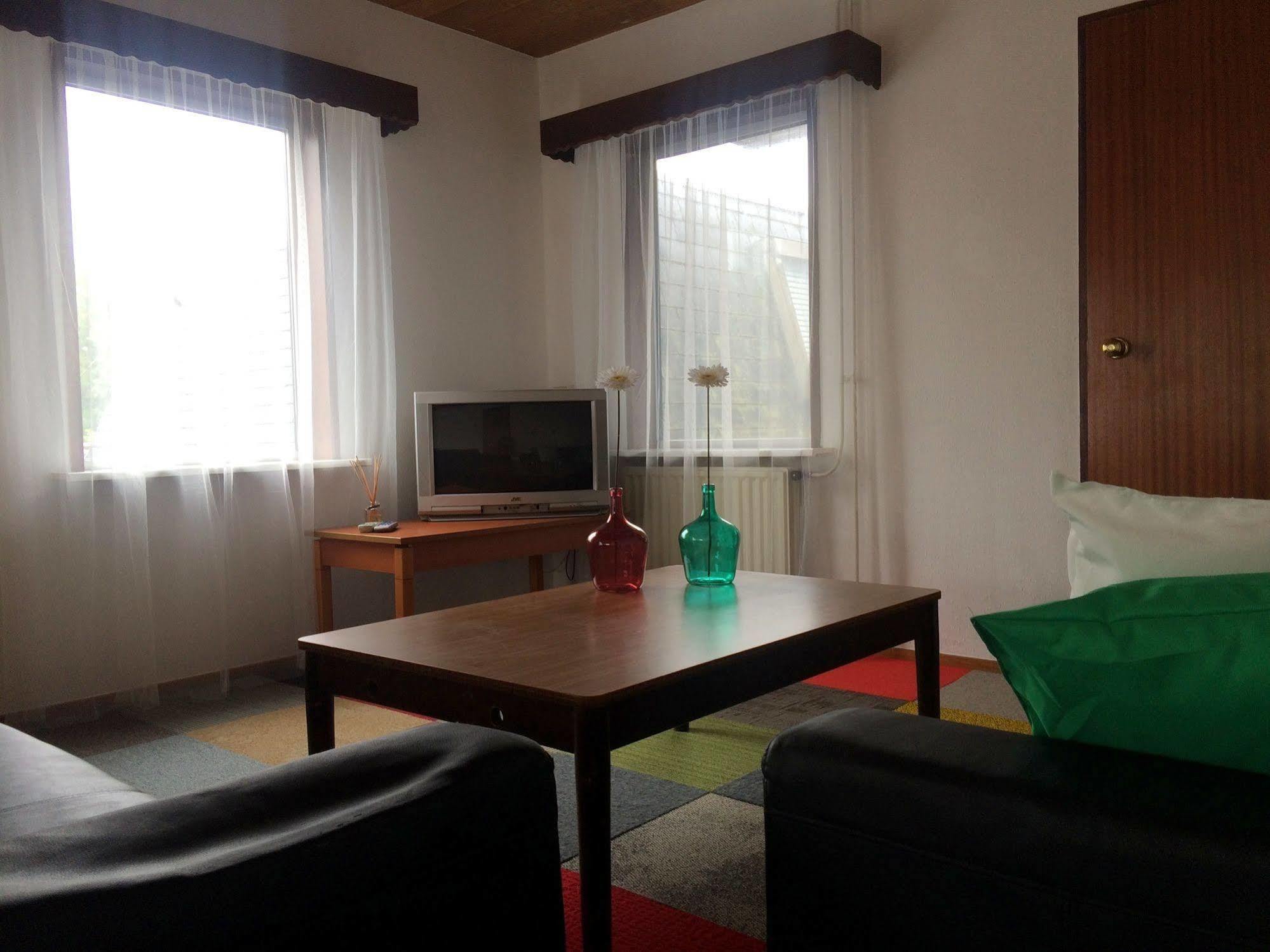 The Budget Hotel Hazerswoude-Rijndijk Екстериор снимка